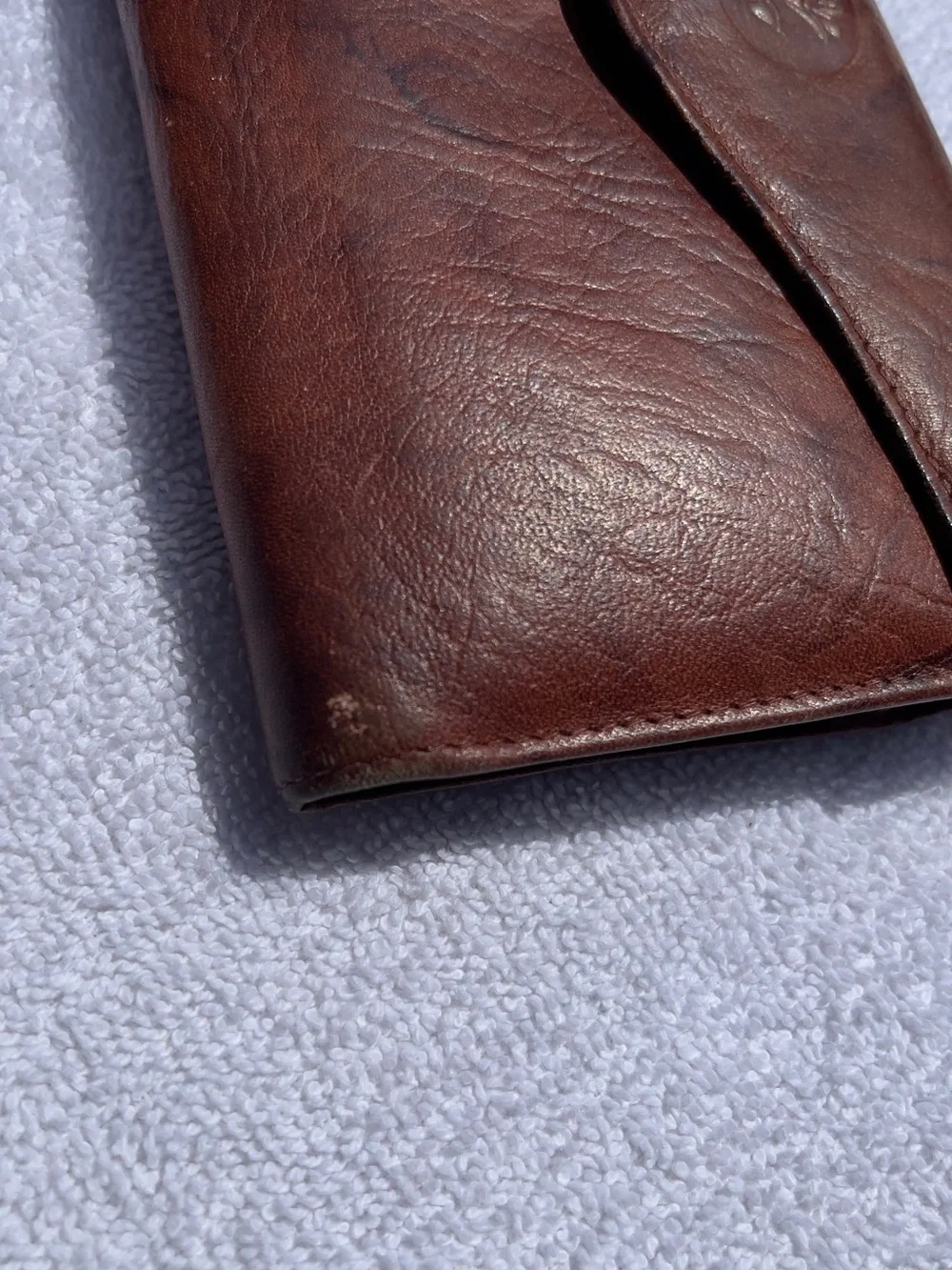 Buxton top grain